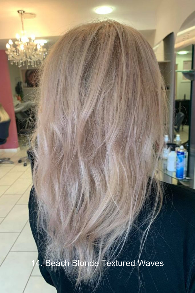 14. Beach Blonde Textured Waves