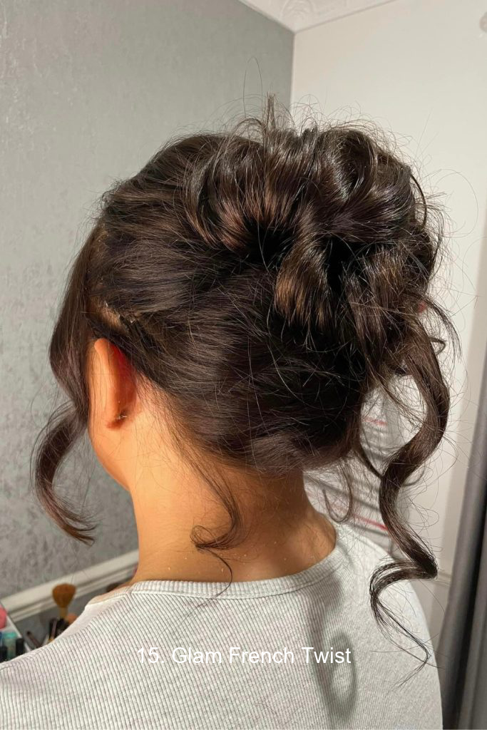 15. Glam French Twist