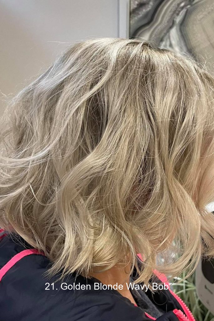 21. Golden Blonde Wavy Bob