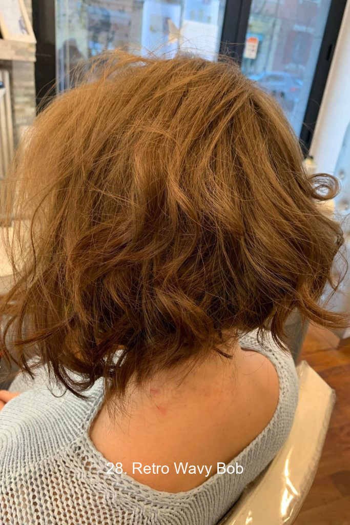 28. Retro Wavy Bob